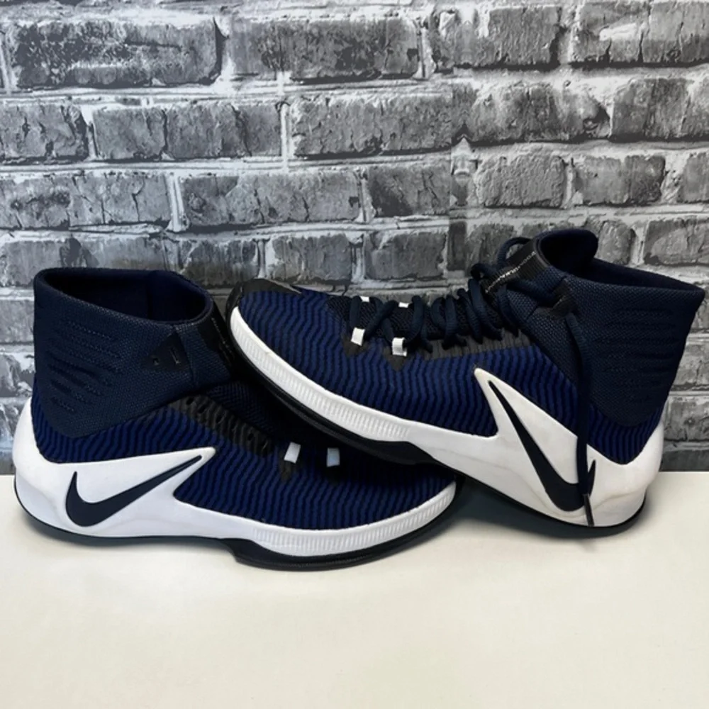 Nike‎